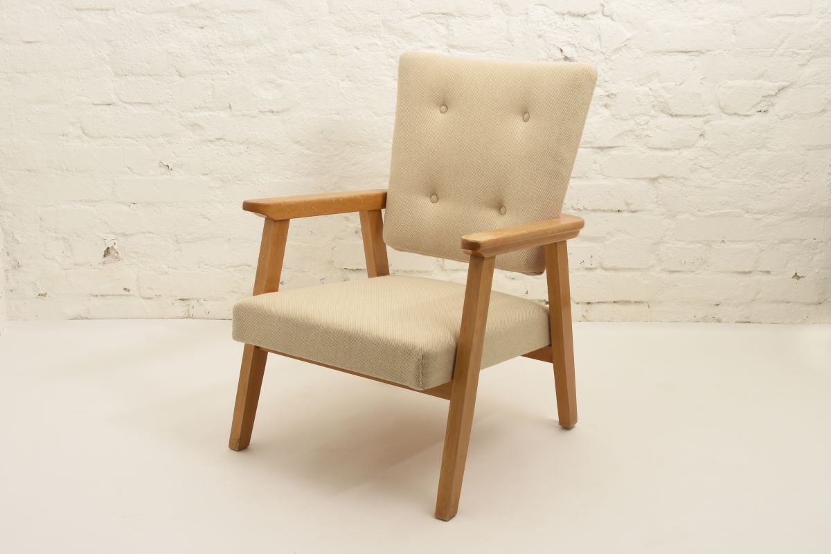 Armchair-Artek-fabric