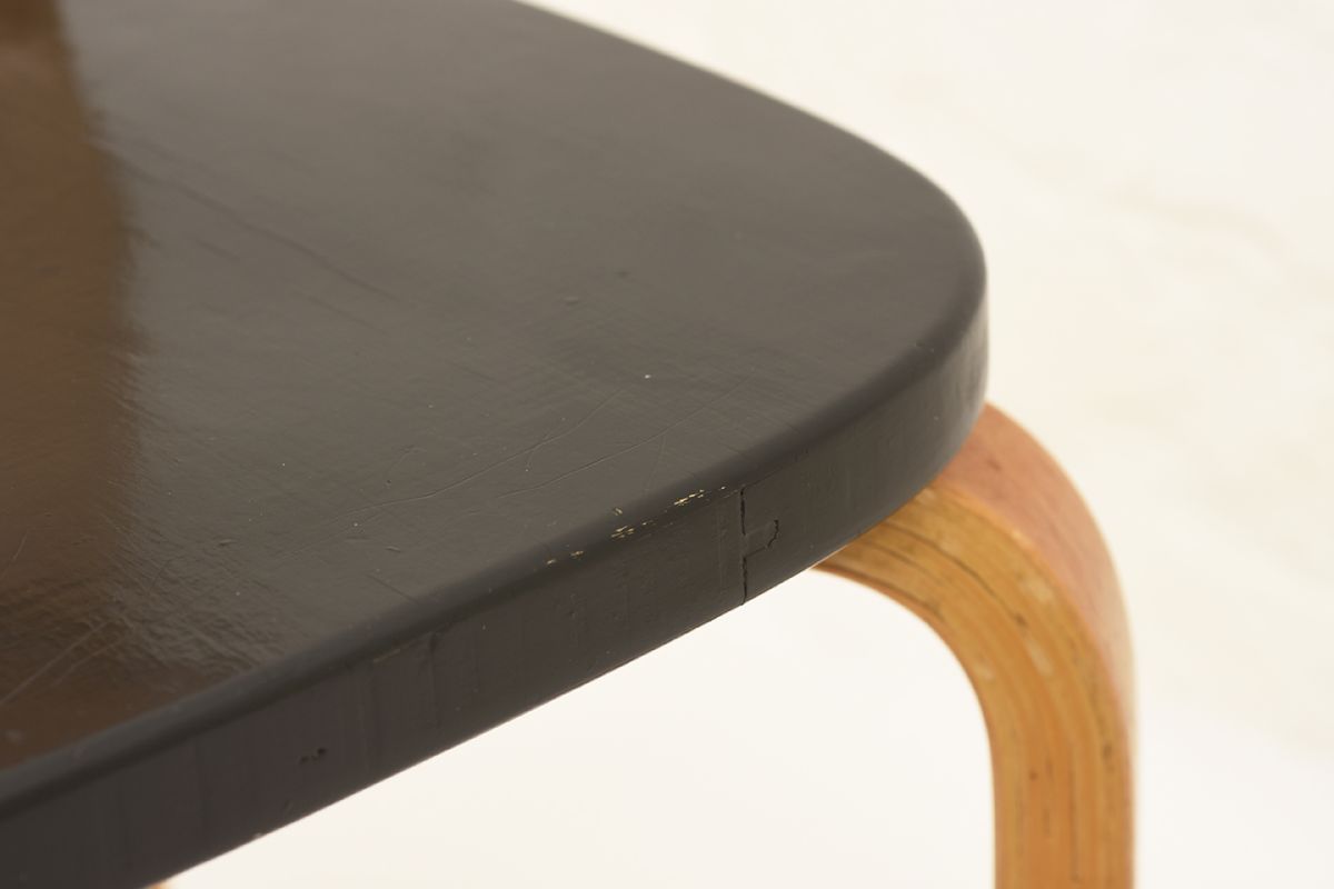 Aalto-Alvar-Chair69-Black_detail3