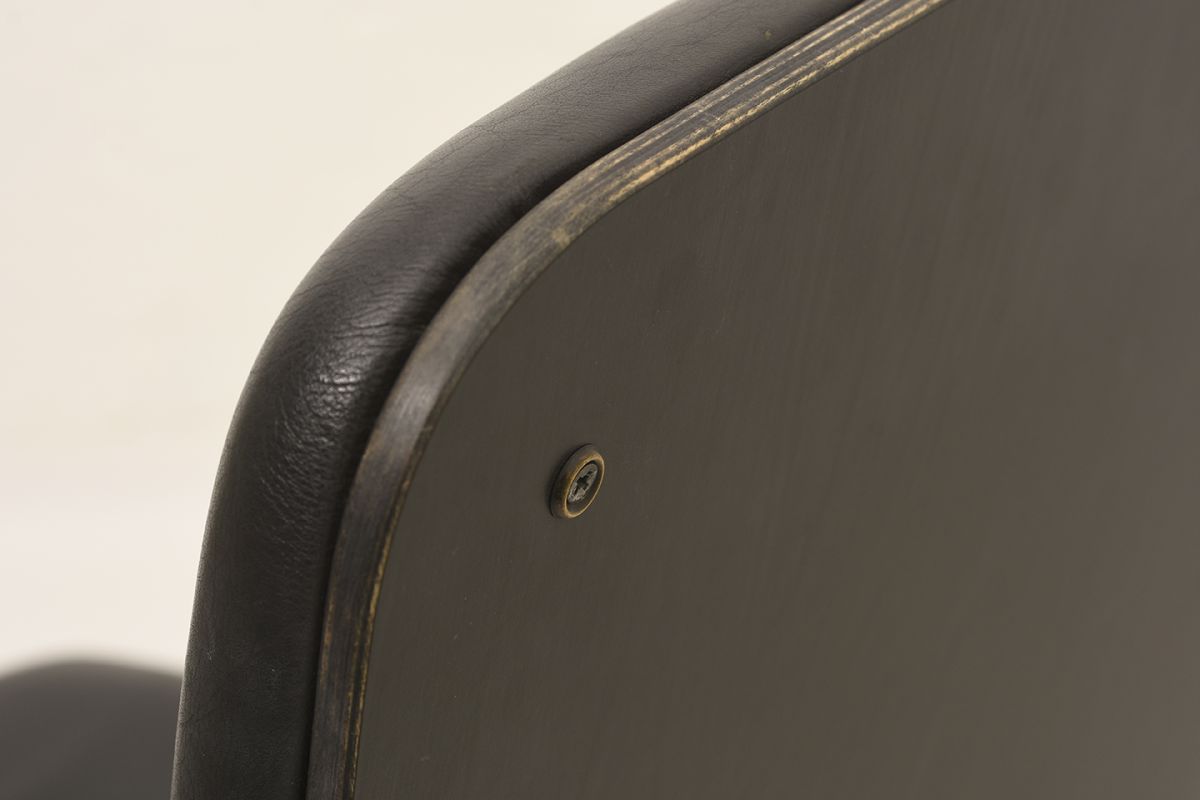 Kukkapuro-Yrjö-Side-Chair-500a-black_detail2