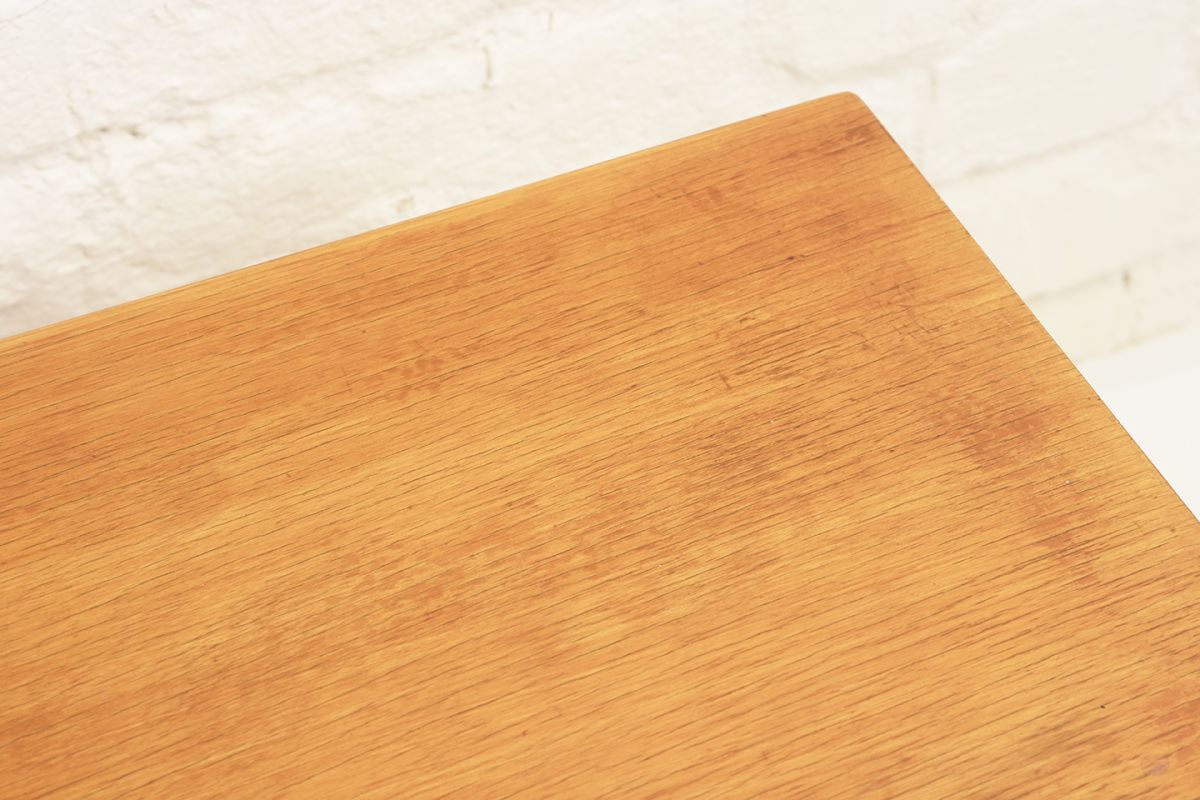 Aalto-Alvar-Sofa-Table-square_detail1