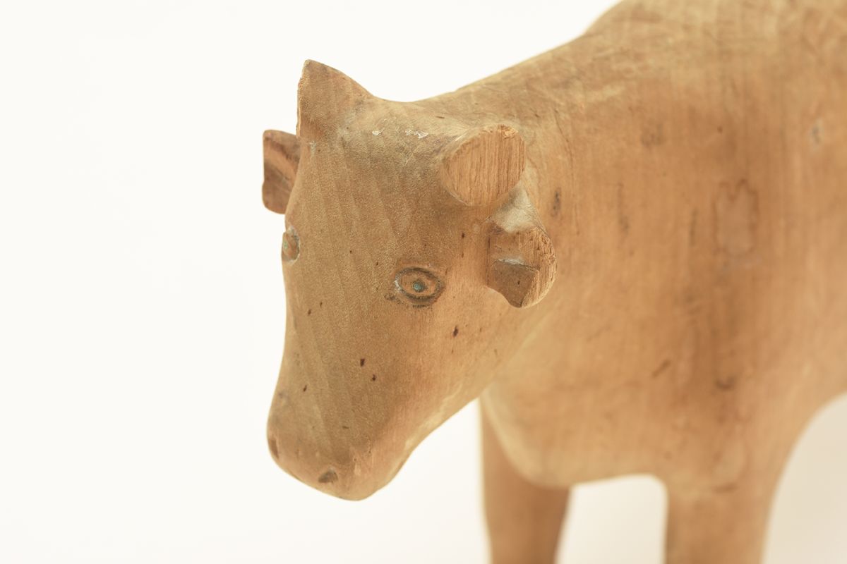 Anonymous-Folky-Wooden-Cow_detail1