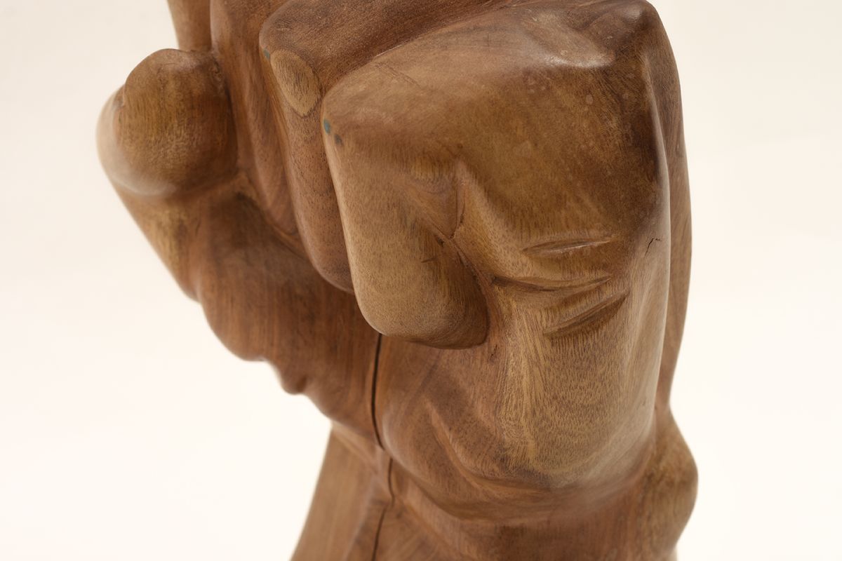 Anonymous-Wooden-Fist_detail4