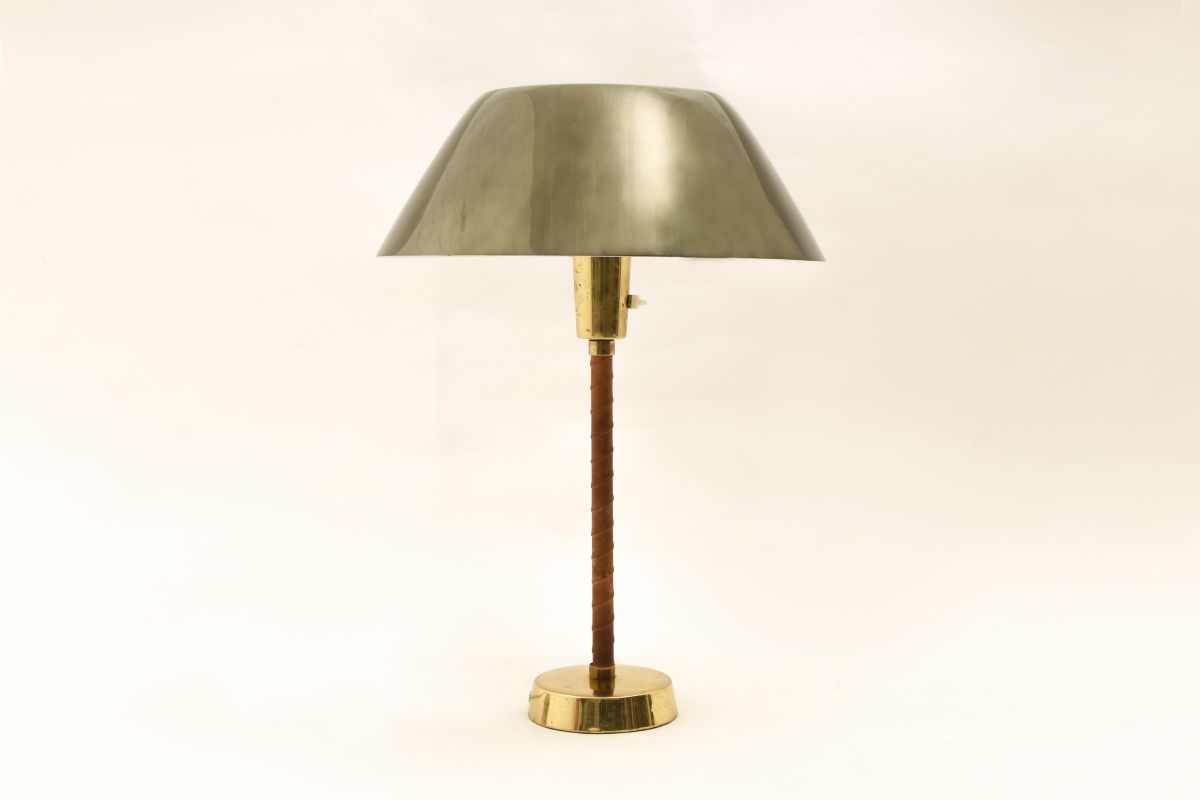 Johansson-Pape-Lisa_Senator-Table-Lamp