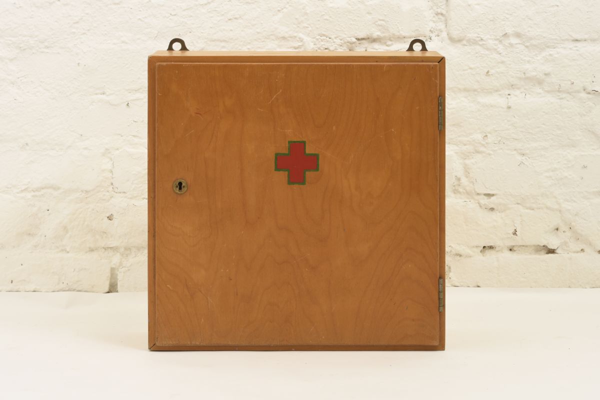 Artek-Medicine-Box