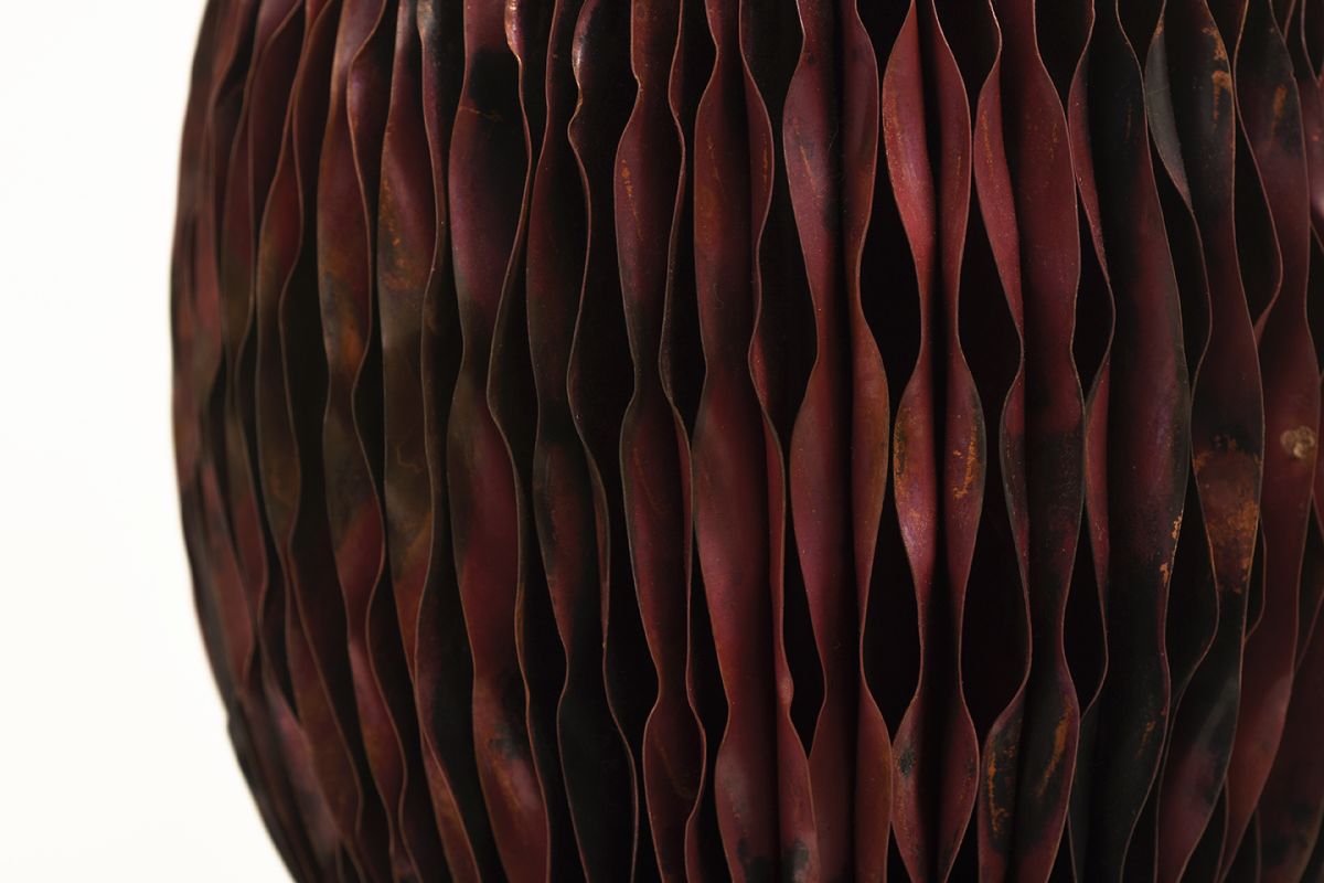 Minkkinen-Eila-Copper-Sculpture-Red-Set_tall_detail2