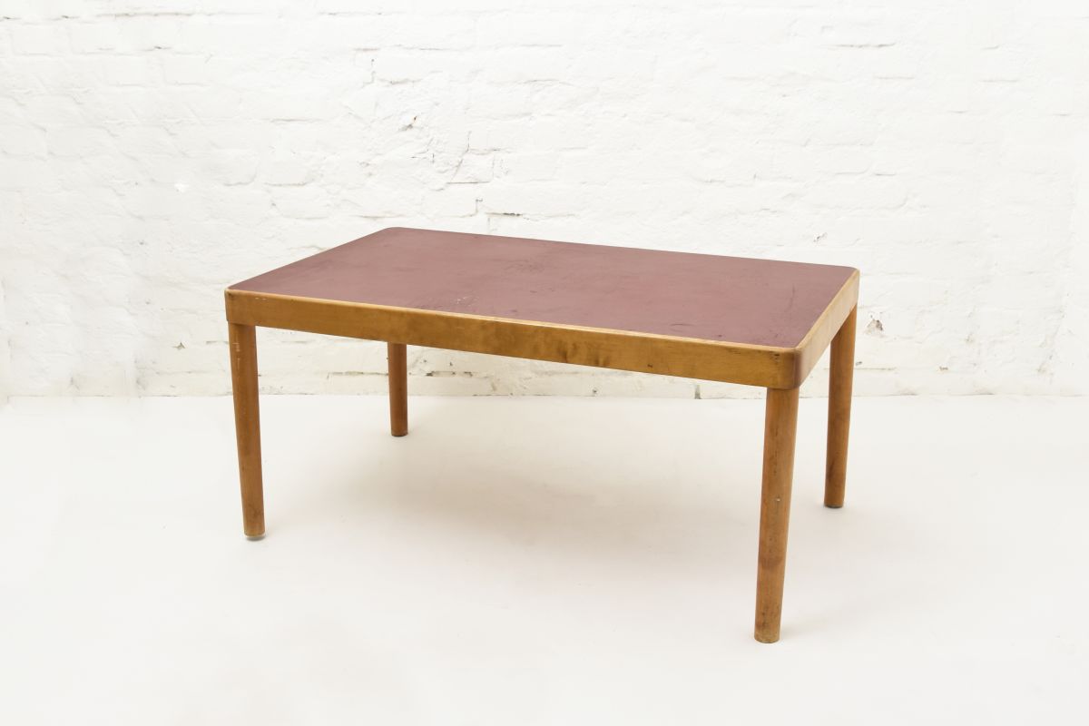 Tapiovaara-Ilmari-Sofa-Table-Red-Lino