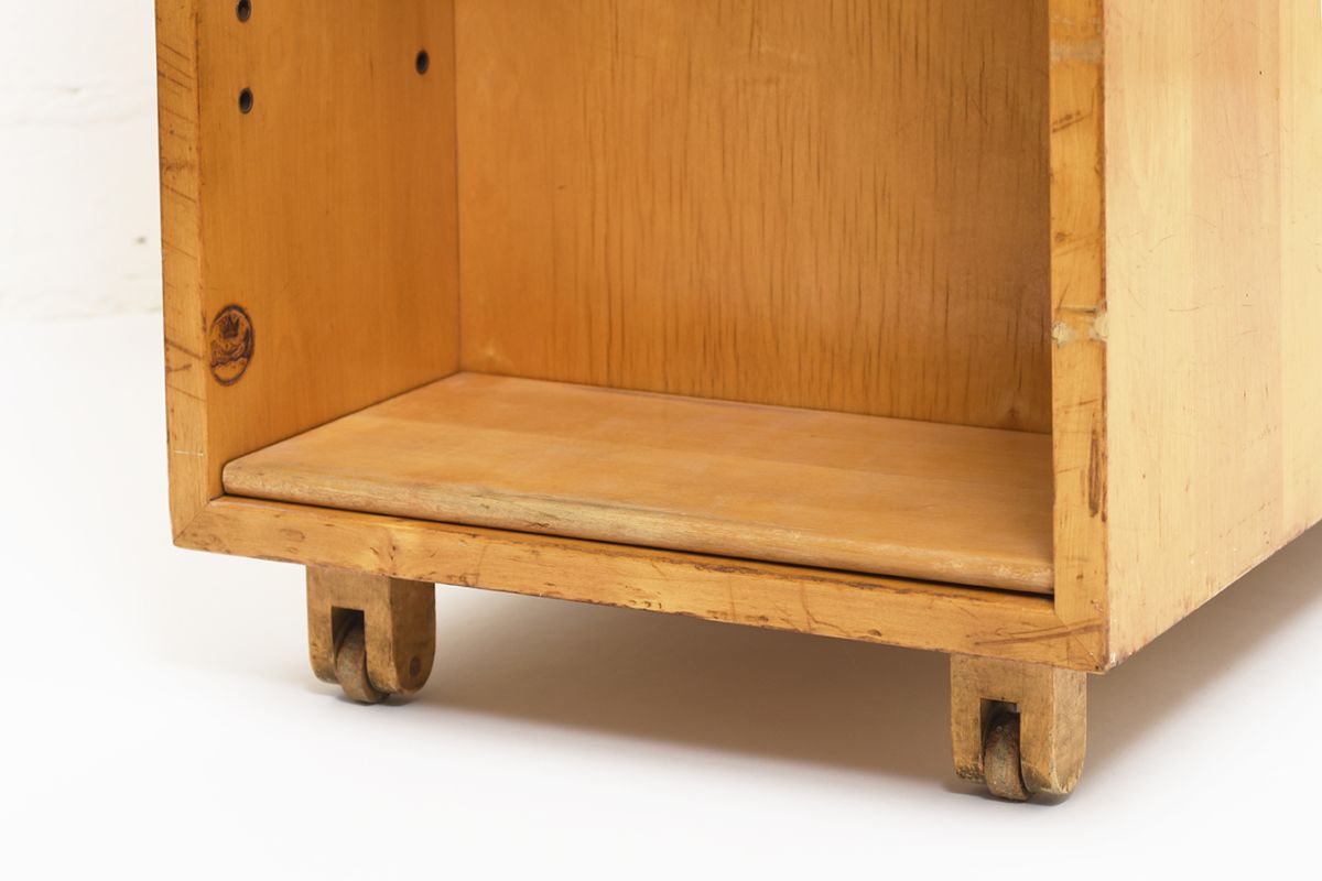 Aalto-Alvar-Wooden-Drawer_detail10