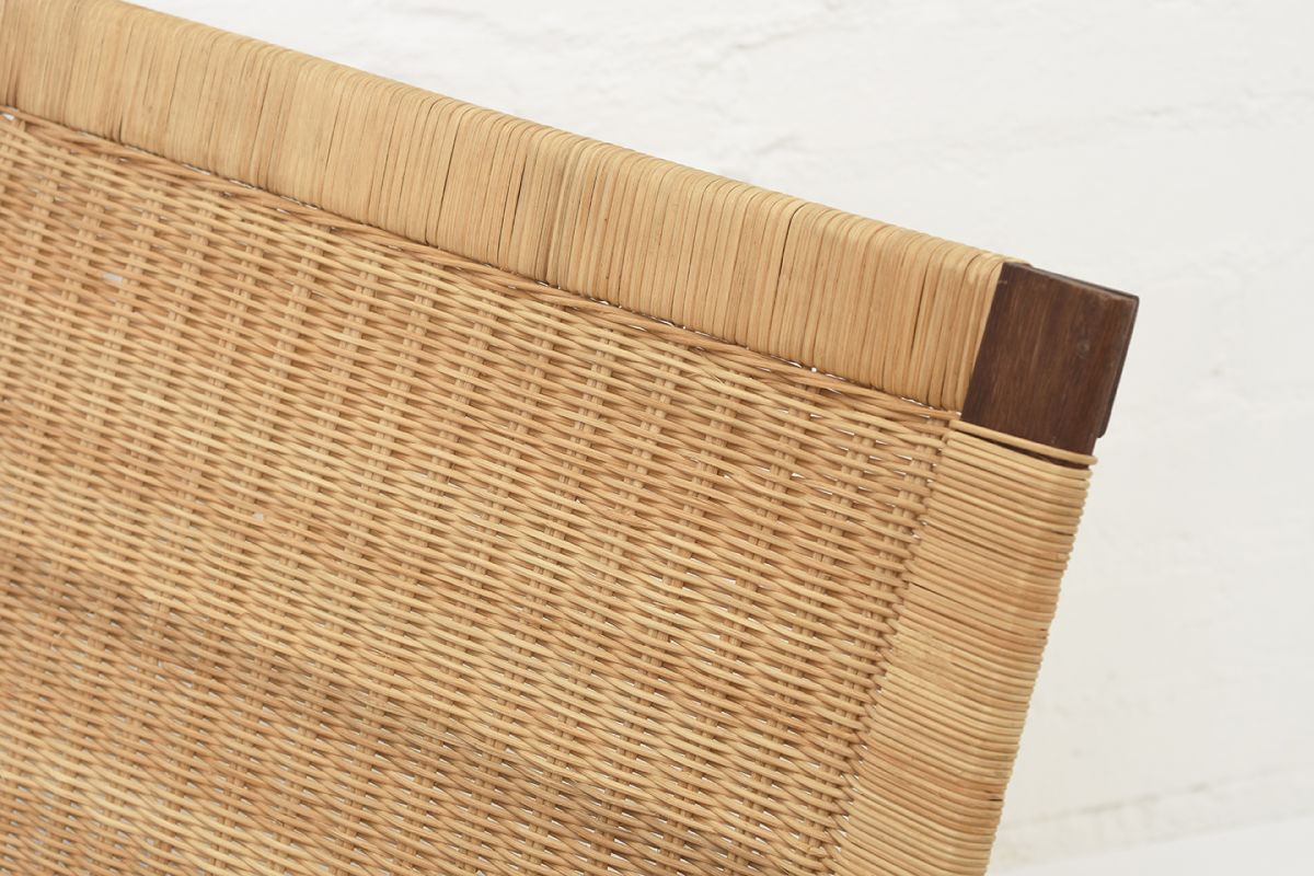 Anonymous-Folding-Rattan-Chair_detail1