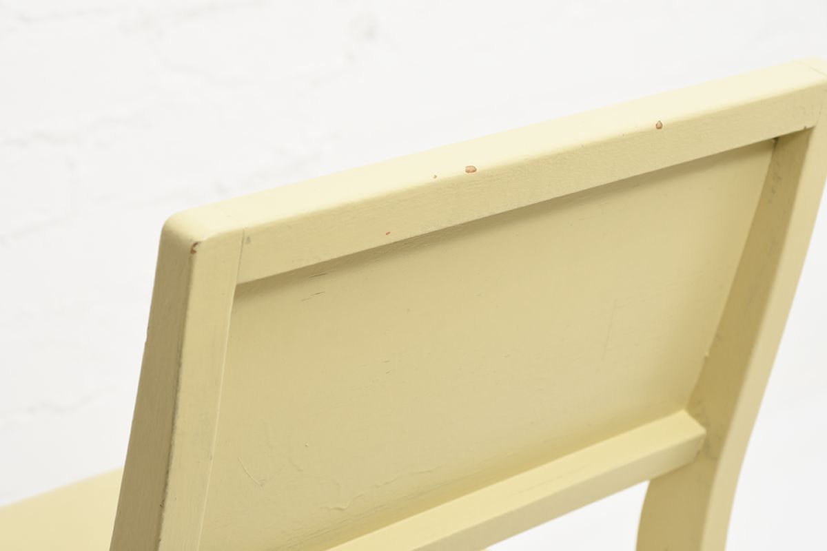 Aalto-Alvar-Chair-611-Painted_detail3