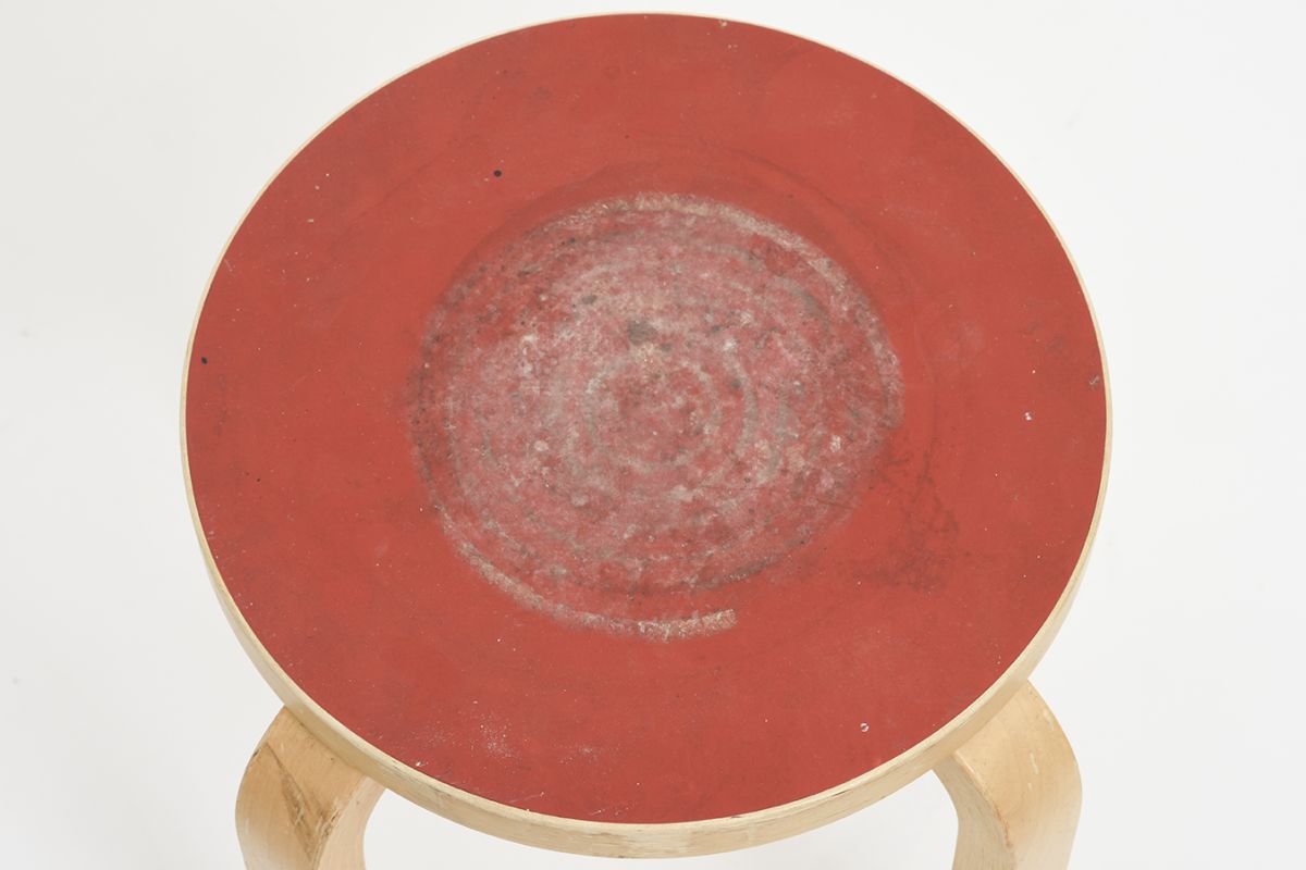 Aalto-Alvar-Stool-E60-Red-Linoleum-1950_detail1