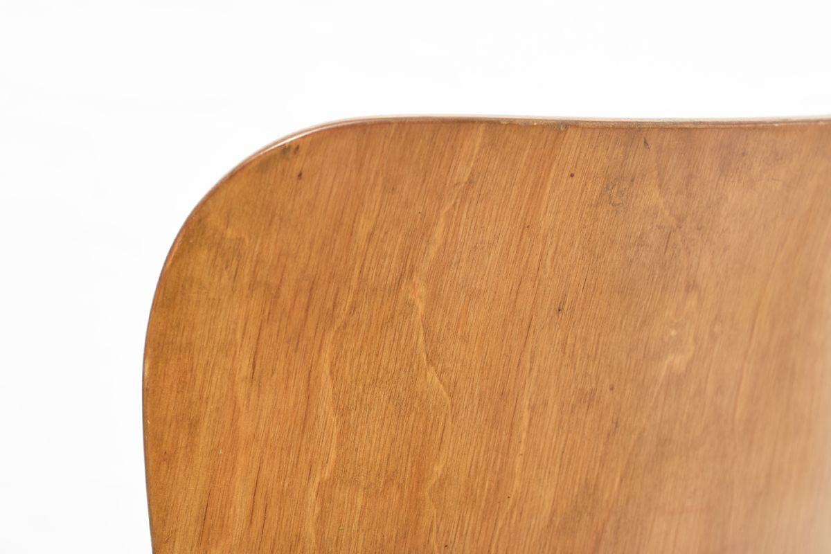 Nyman-Gunnel-Plywood-Side-Chair_detail4