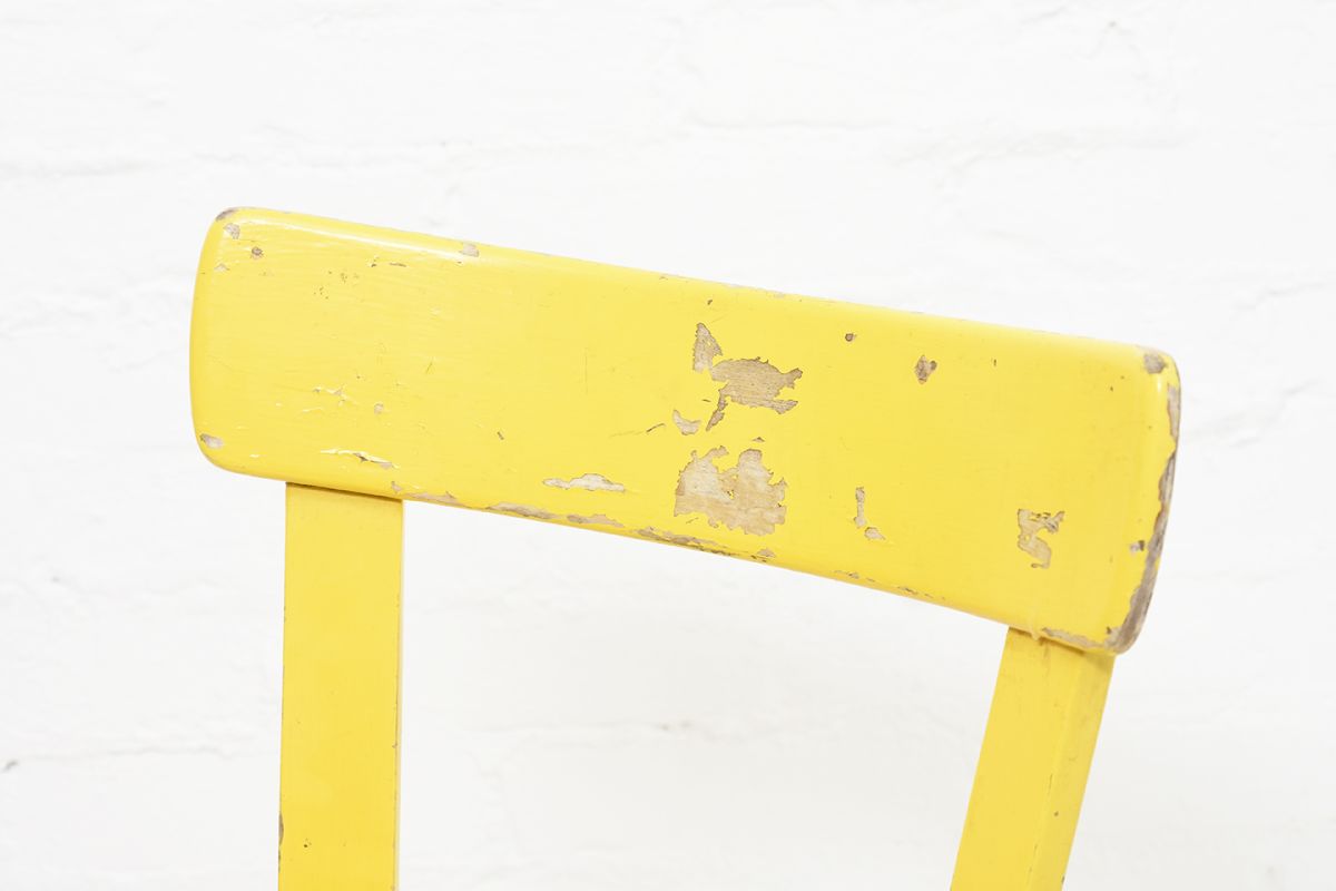 Aalto-Alvar-Chair-69-Painted-Yellow_detail1