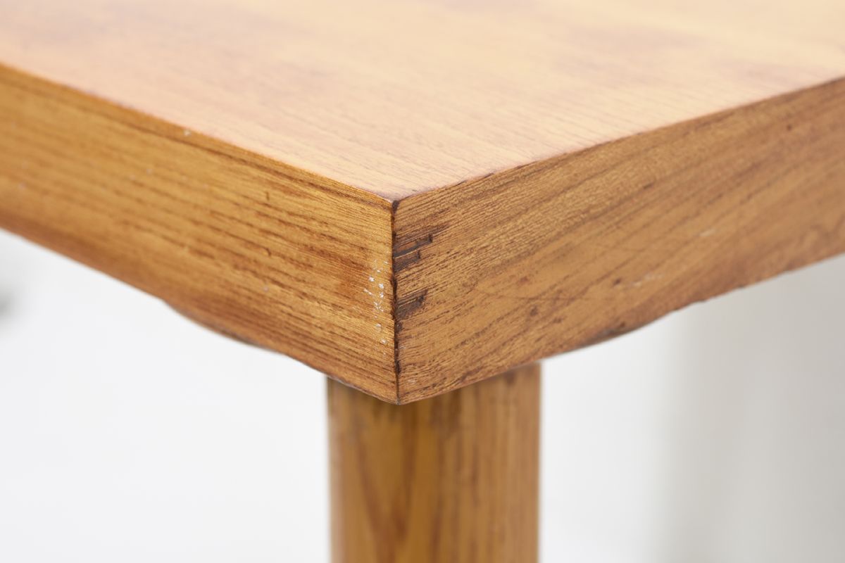 Aalto-Aino-Dining-Table-Elm-Brass-Leg_detail4