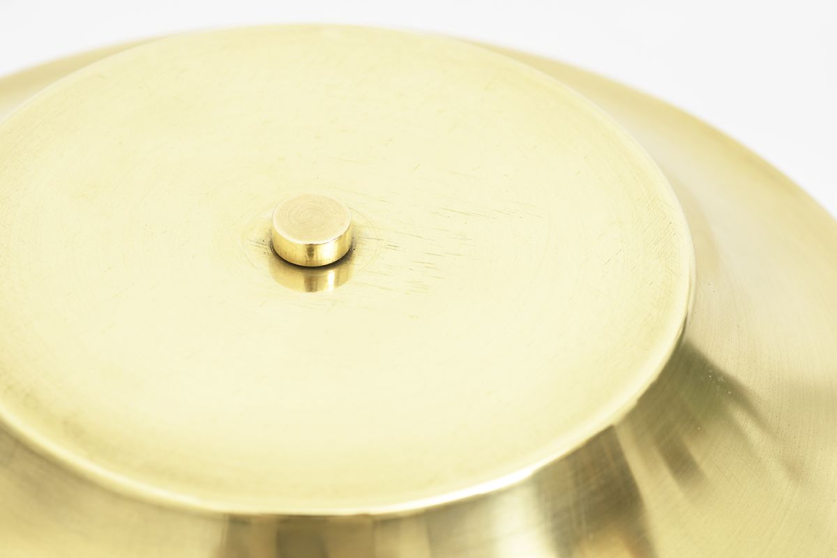 Ruokonen-Kai-Brass-Table-Lamp_detail1