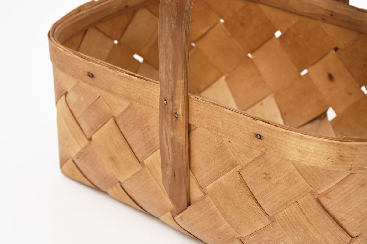 Anonymous-Finnish-Wooden-Baskets_detail3