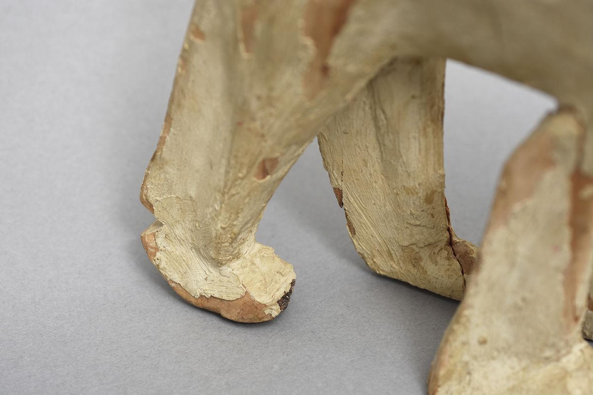 Anonymous-Wooden-Sculpture-Poler-Bear_detail7