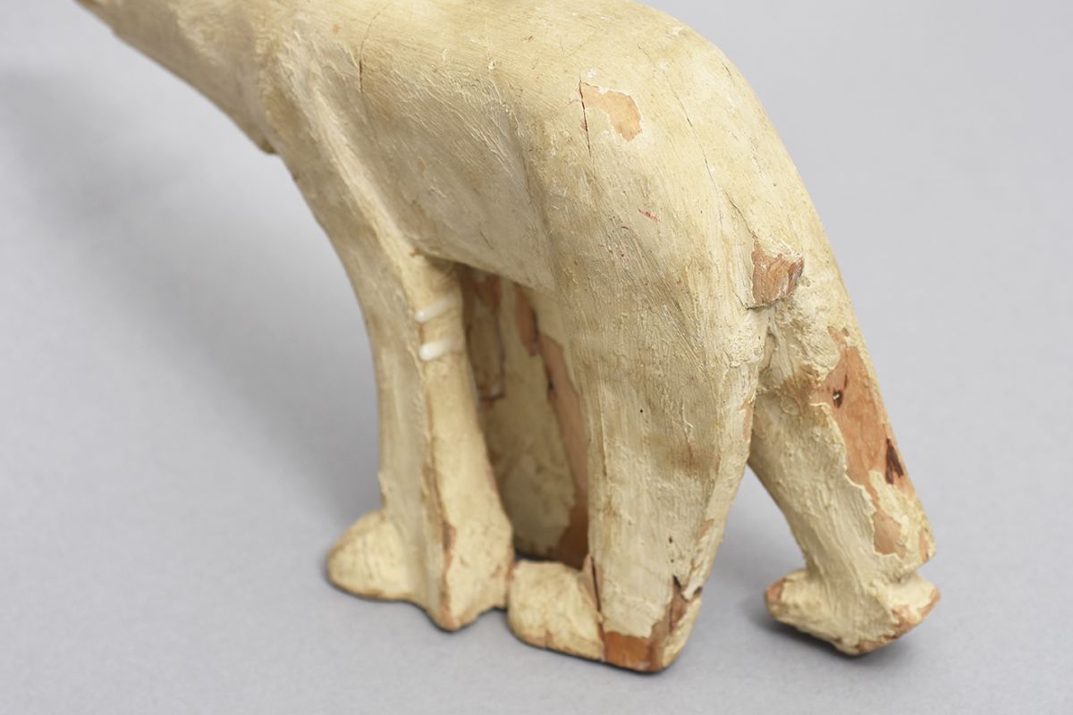 Anonymous-Wooden-Sculpture-Poler-Bear_detail4