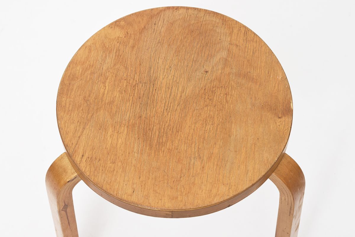 Aalto-Alvar-Stool60-Tumma_detail1