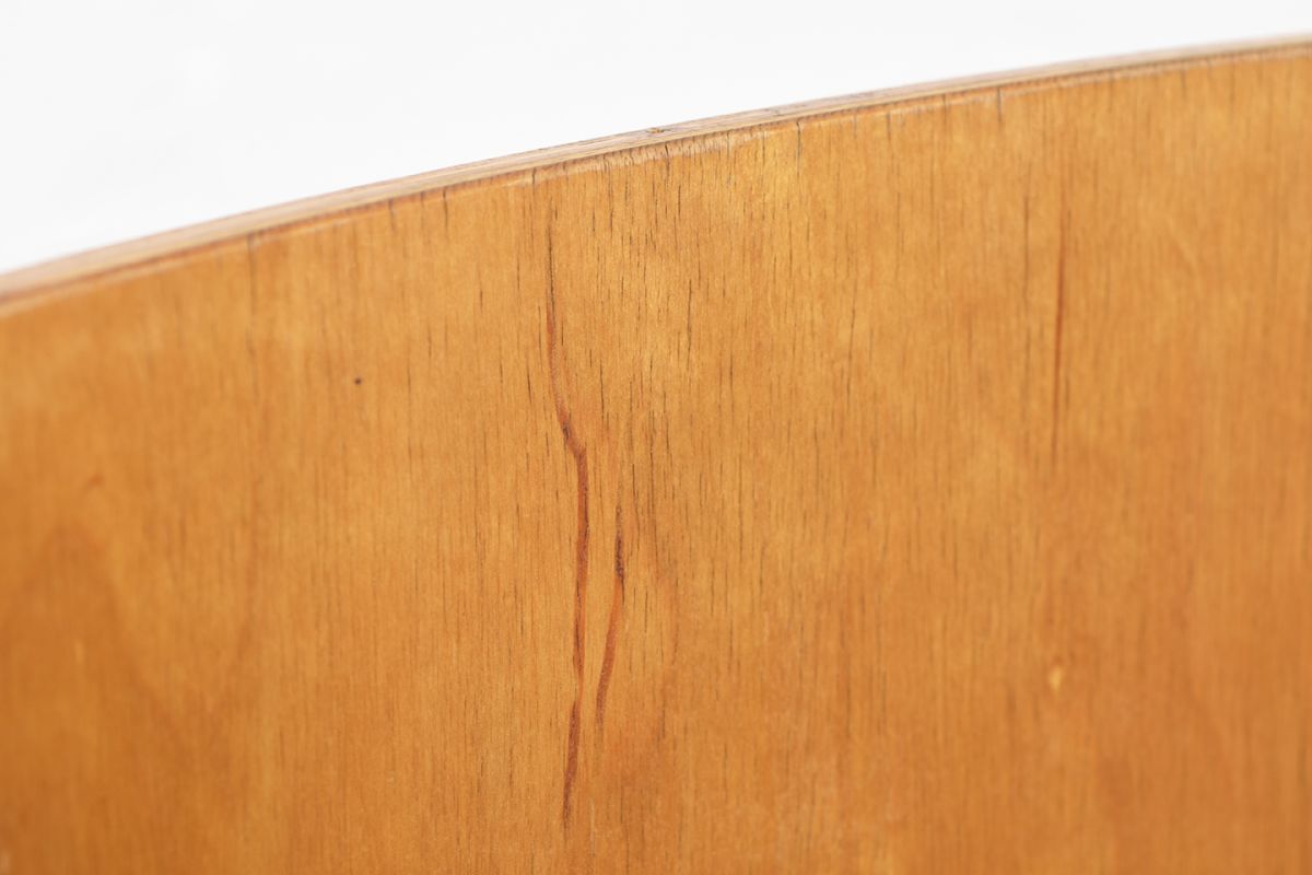 Aalto-Alvar-Chair66-Birch-Joint_detail2