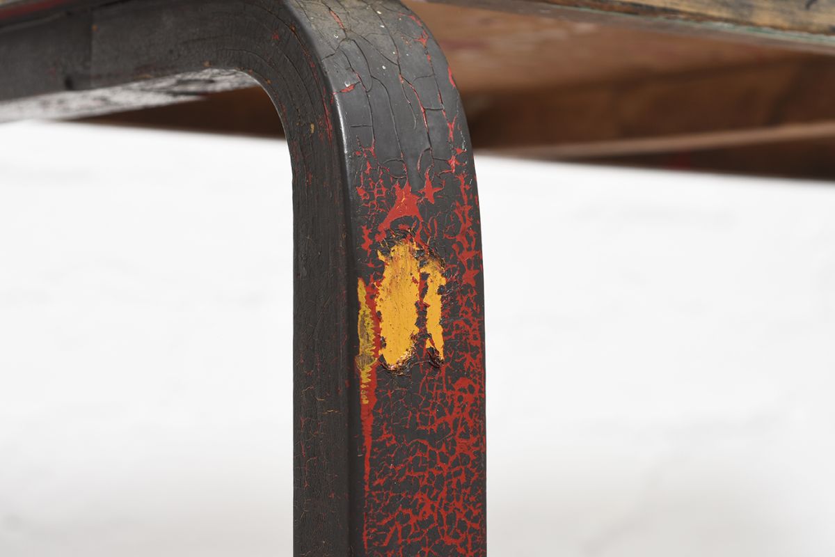 Aalto-Alvar-Patinated-Table-Black-Red_detail7