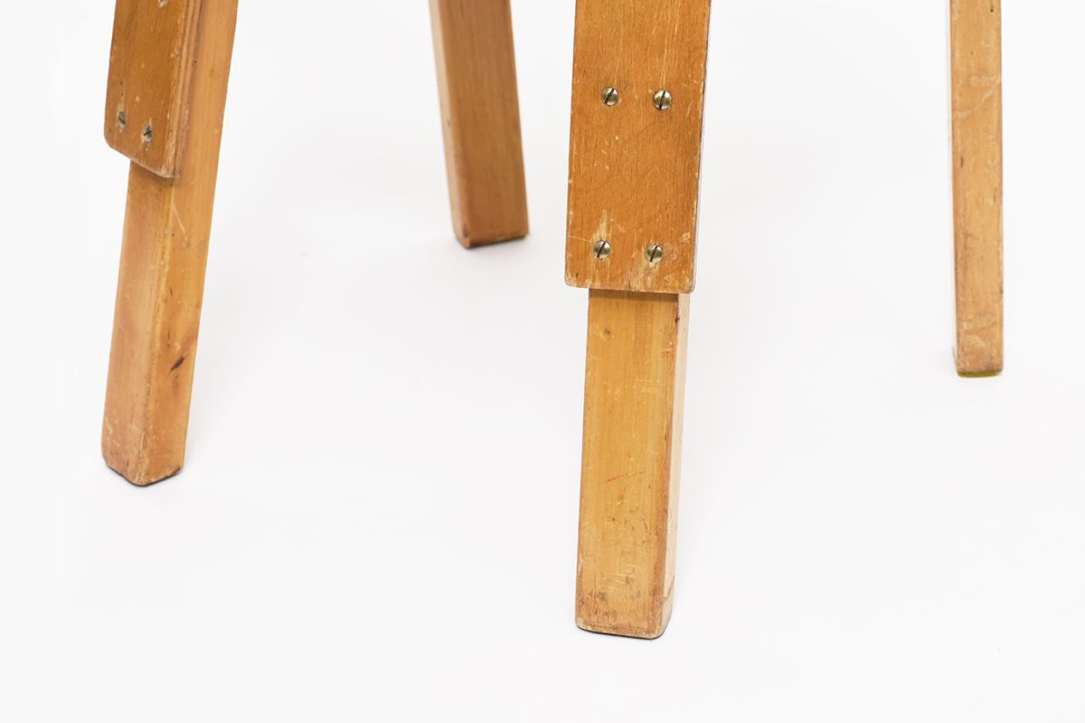 Aalto-Alvar-N65-Chair-Colorful_detail6