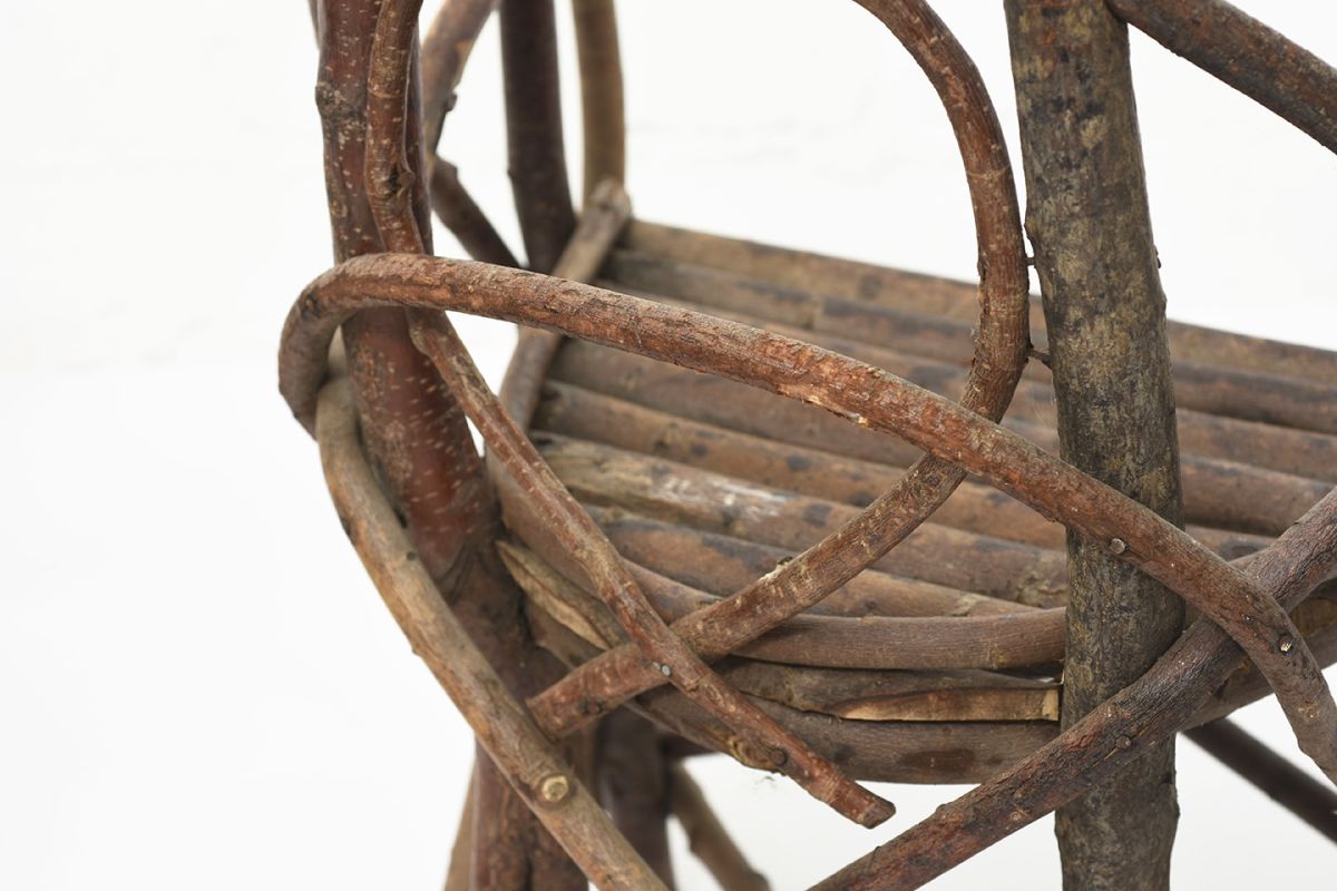 Bentwood-Kids-Chairs-details7