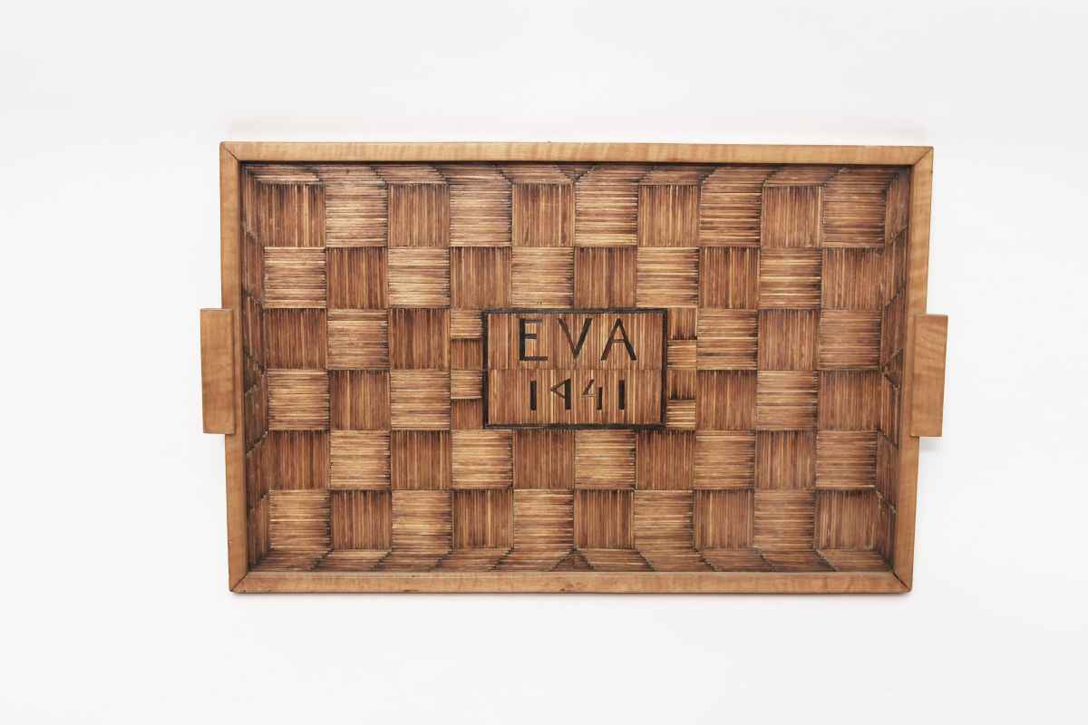 Eva1941-Tray