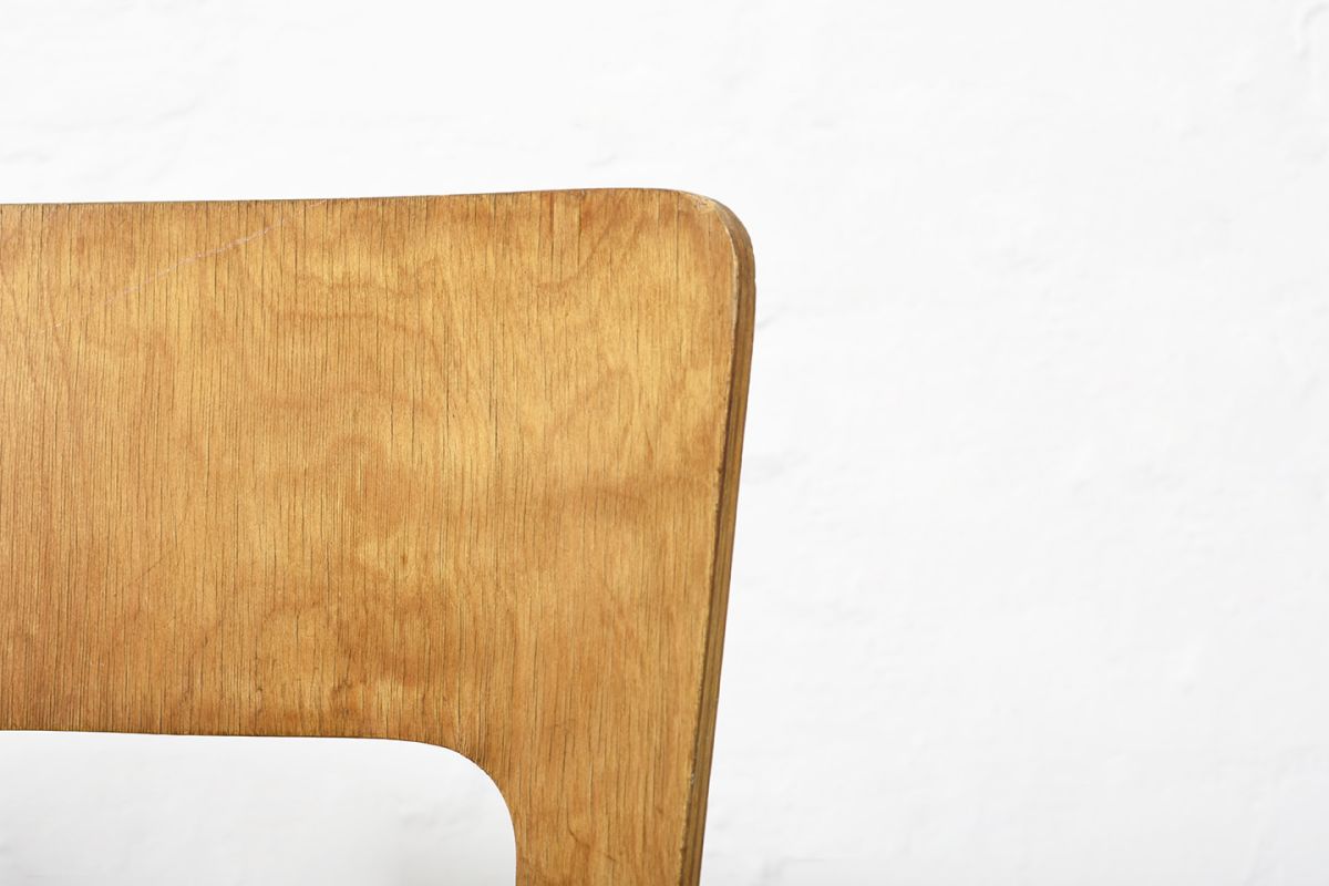 Aalto-66-chair-Orange-Seat-details2