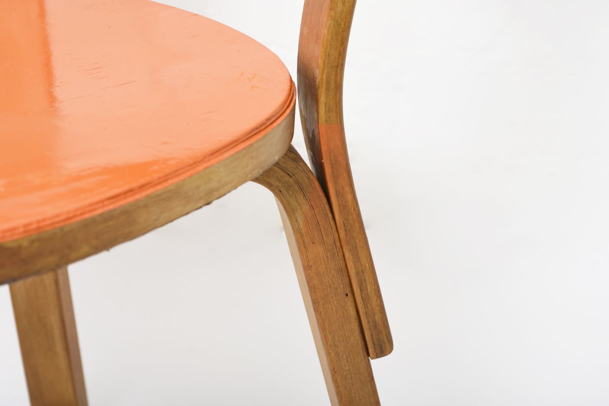 Aalto-69-chair-Orange-Seat-details10