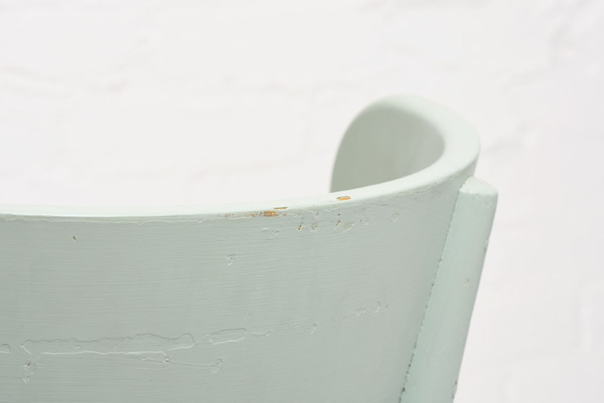 West-Hugging-Chairs-Mint-details3