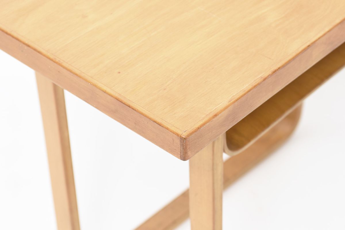 Aalto-Radio-Table-details2