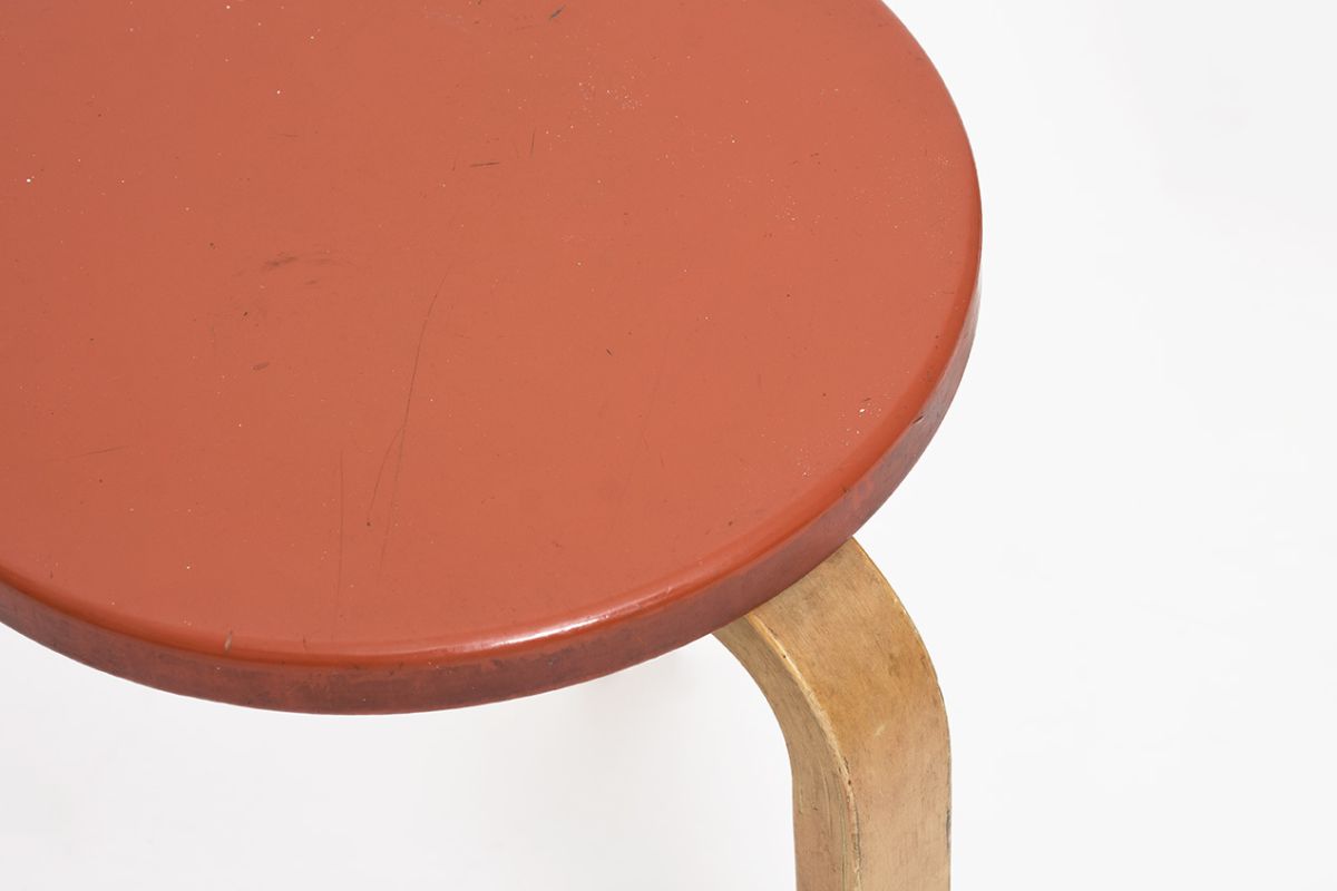 Aalto-Stool60-Red-Top-details3