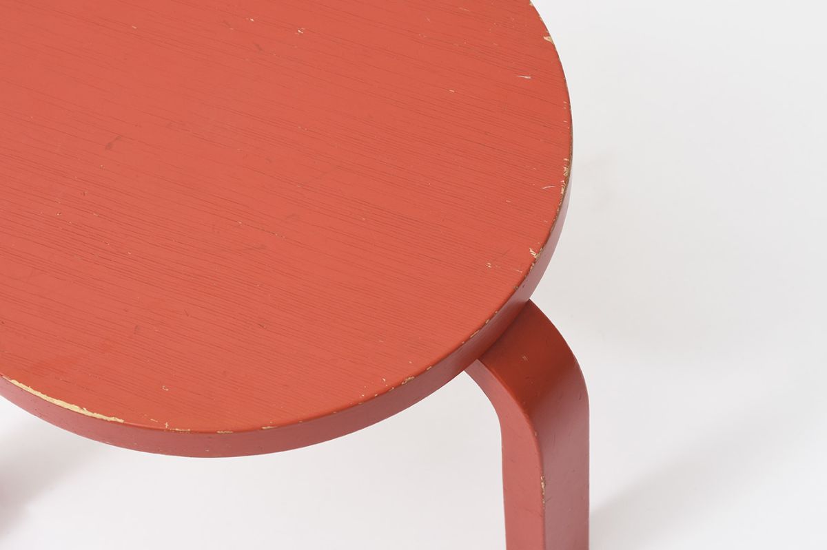 Aalto-Low-Stool60-Red-details4