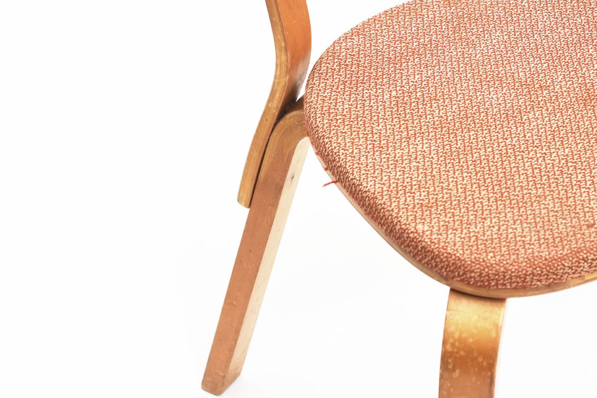 Aalto-Chair69-Red-Upholstery-details7