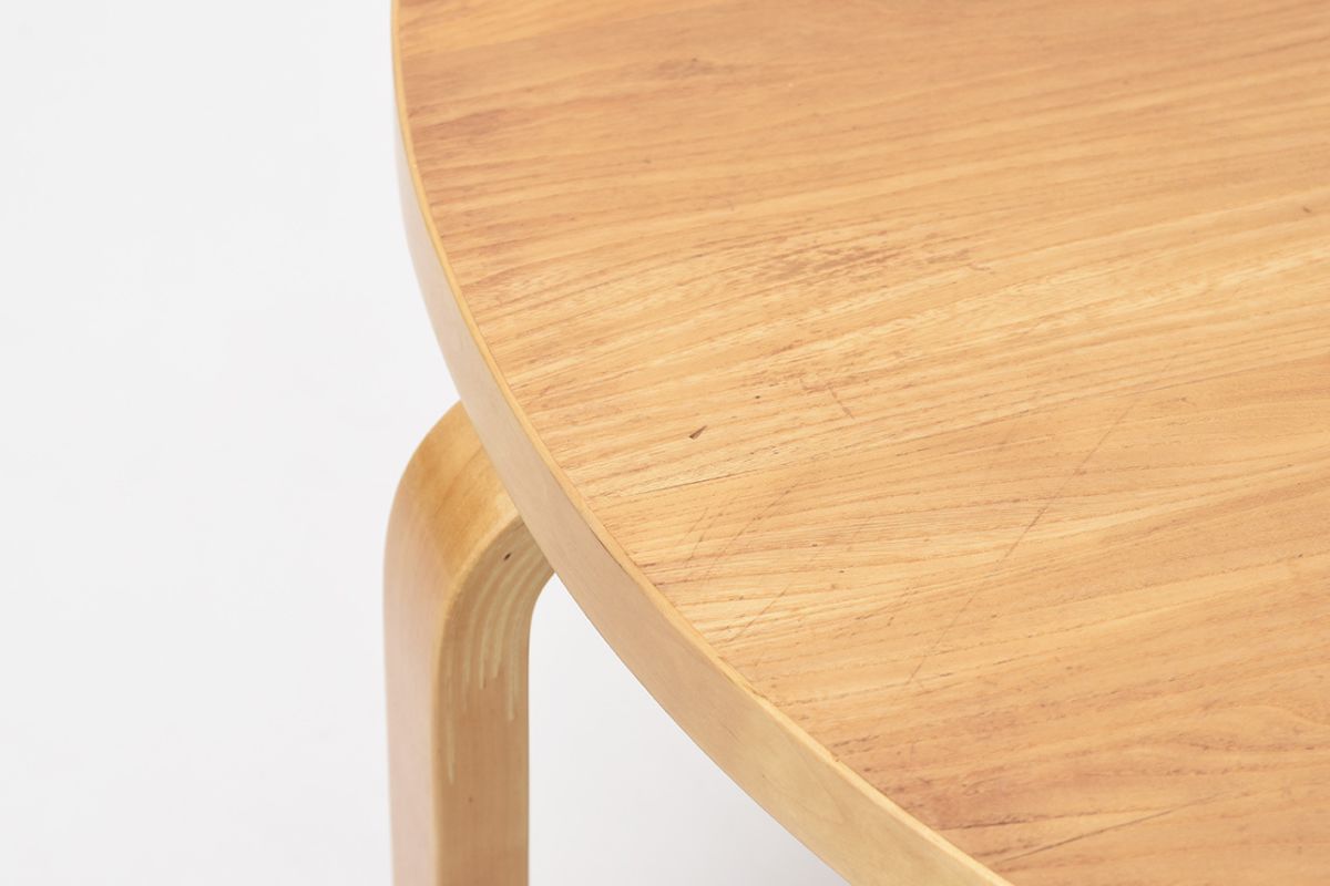 Aalto-Round-Side-Table-details4