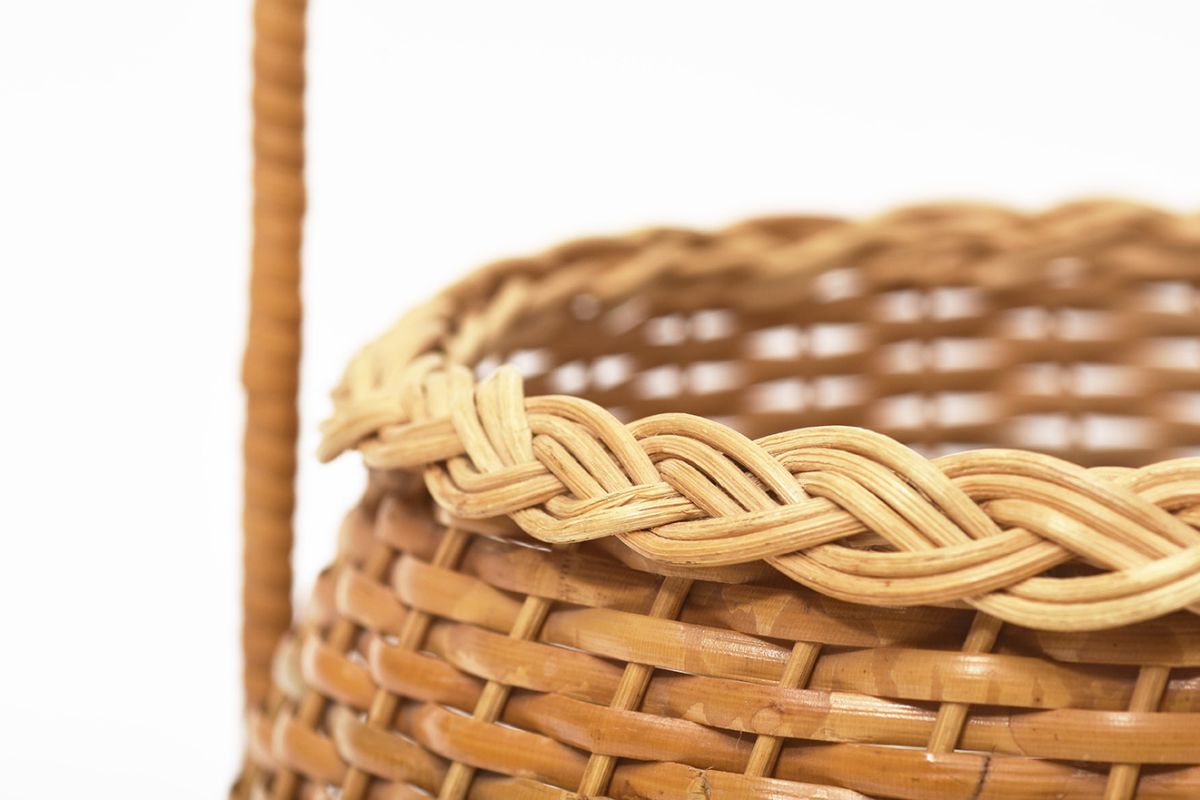 Round Rattan Basket Handle details4