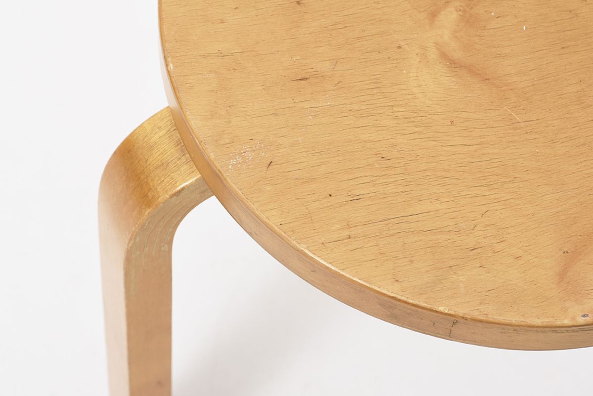 Aalto Stool60 Patinated Birch details3