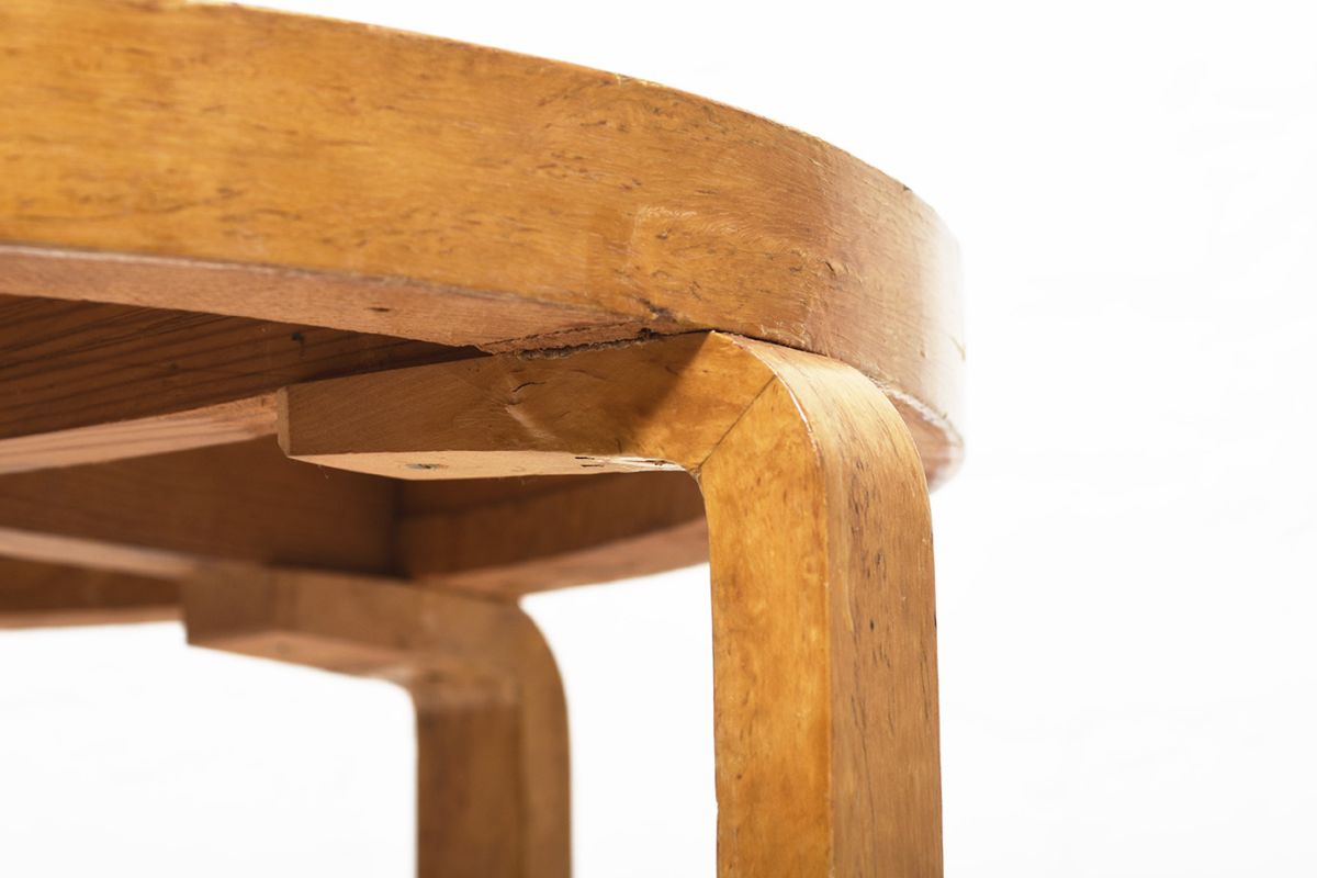 Curly Birch Side Table details6