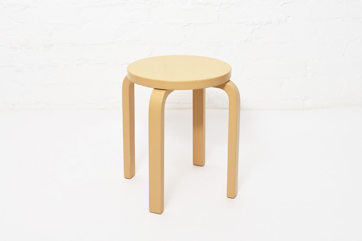 Aalto Stool E60 Painted Peach