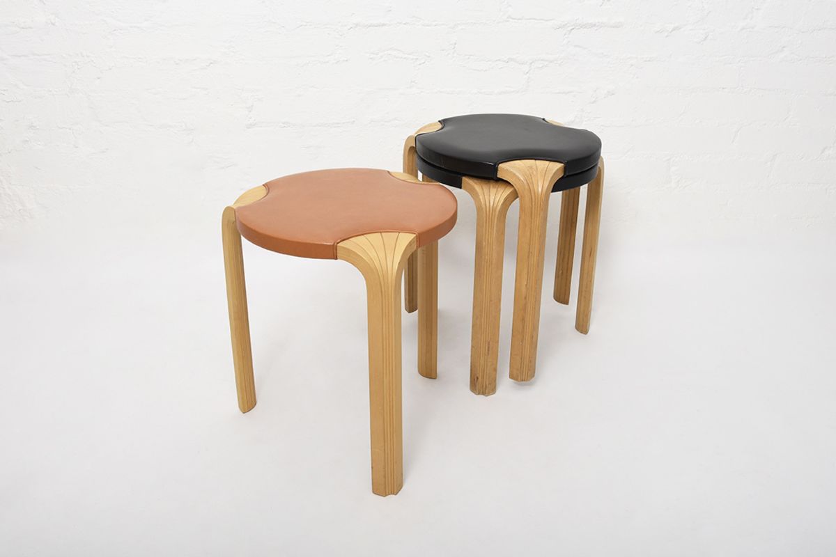 Alvar Aalto Xleged Stools details2