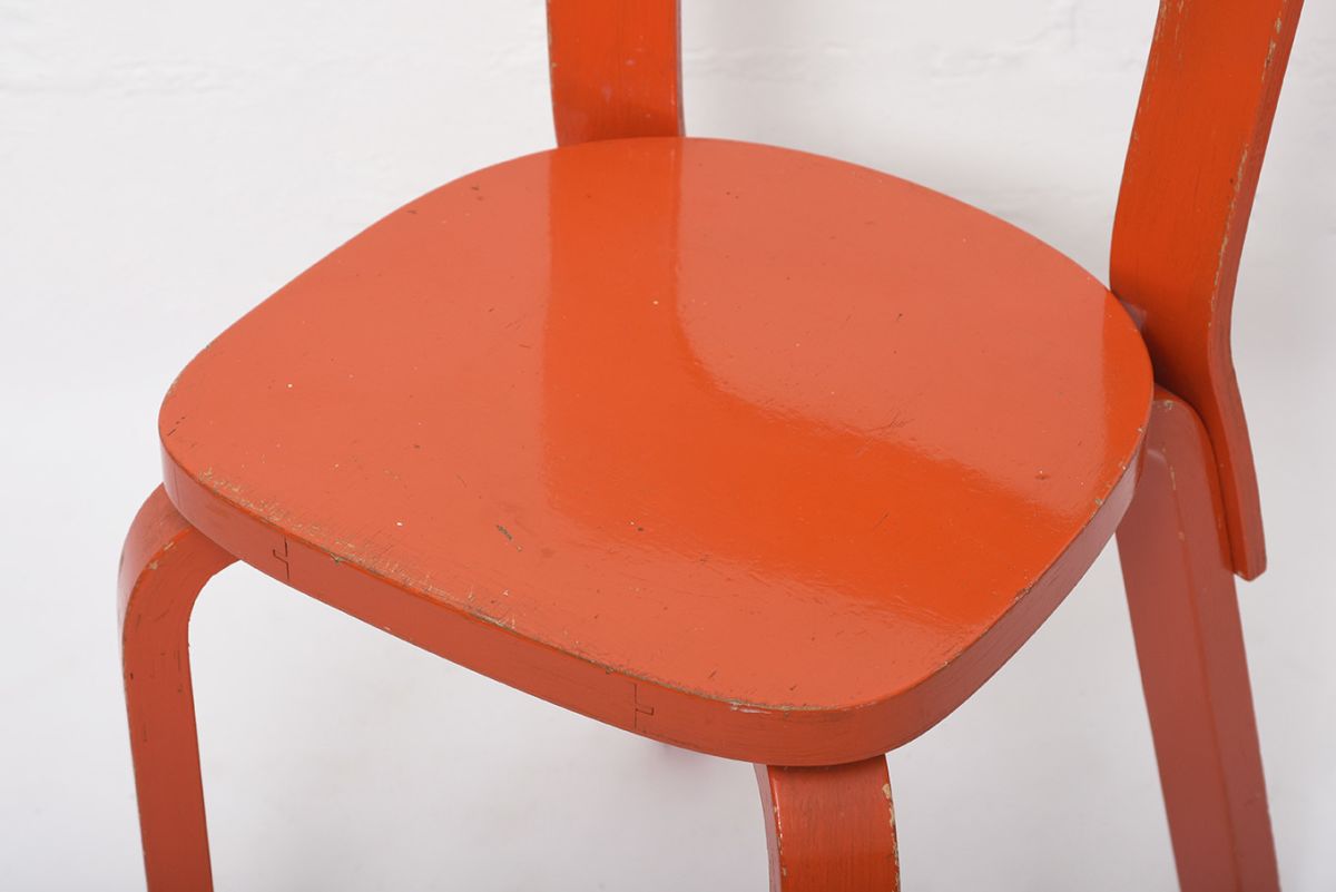 Alvar Aalto E65 Chairs Red details3