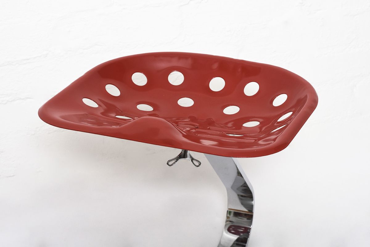 Castiglioni Mezzadro Stool details3