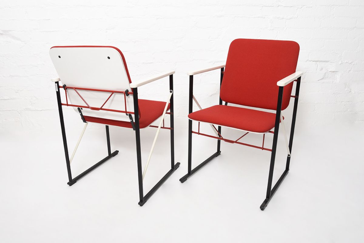 Kukkapuro Armchairs A502