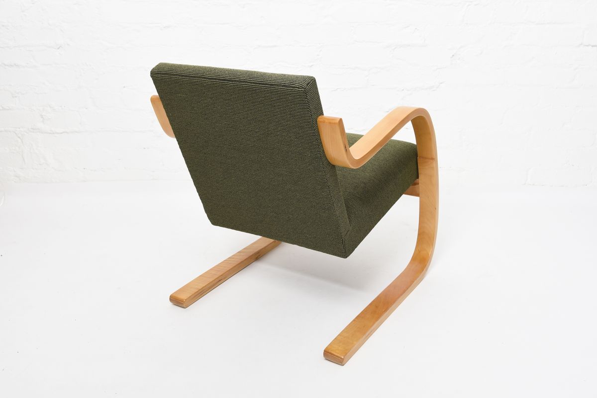 Aalto Alvar Armchair 402 Green fabric back