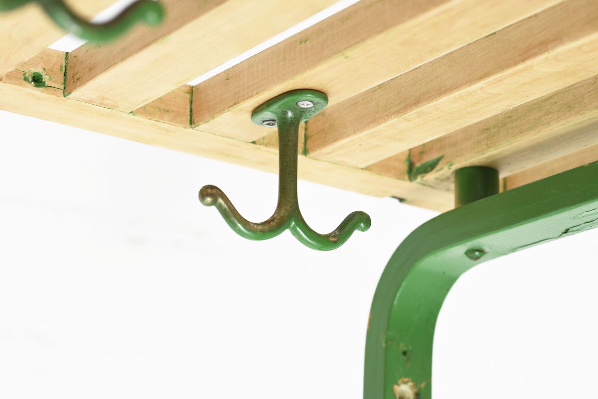 Aalto Alvar Early Coat Rack green 07