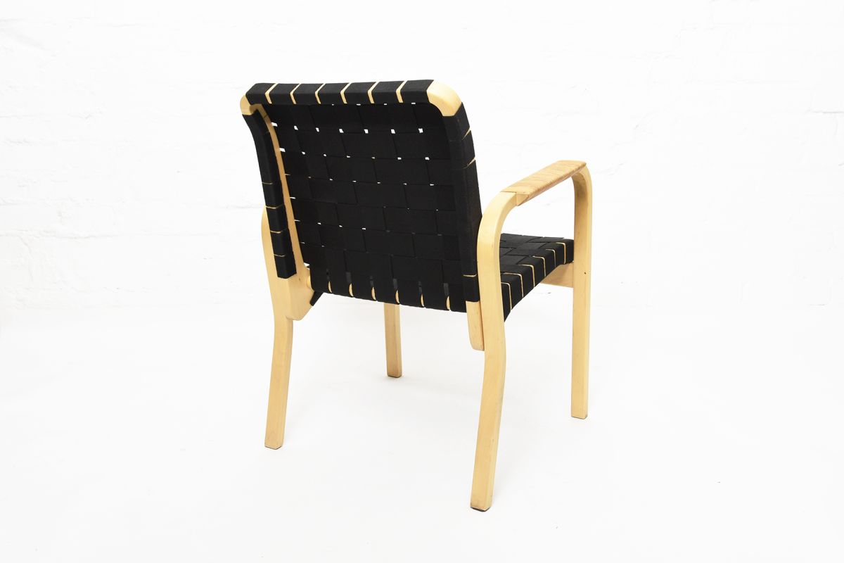 Aalto Alvar Chair 45 black belt back