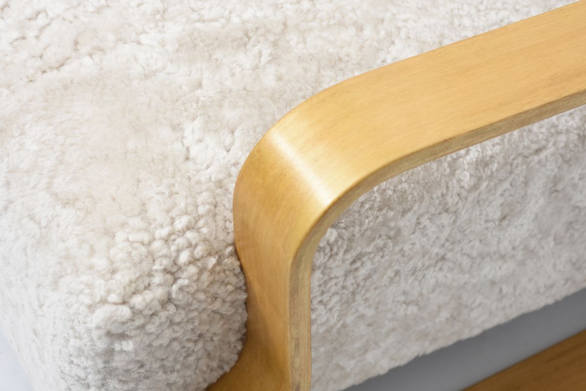 Aalto Alvar Sofa 544 sheep skin 04