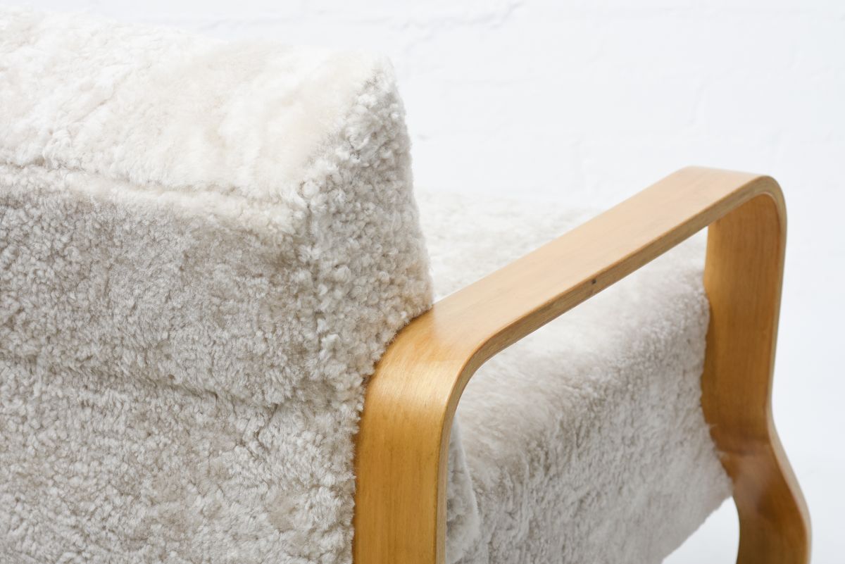 Aalto Alvar Sofa 544 sheep skin 08