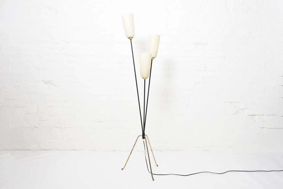 Anonymous Tripod floor lamp Itsu