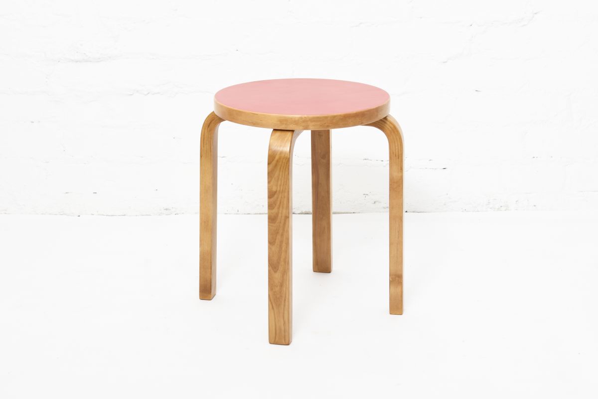 Aalto Alvar Stool E60 red lino 1960